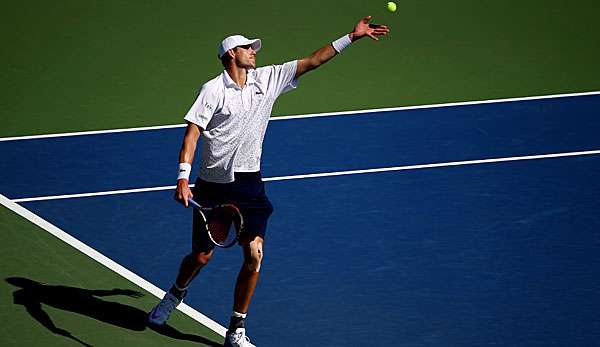 Jan-Lennard Struff schlug Philipp Kohlschreiber mit seinen bekannten Waffen