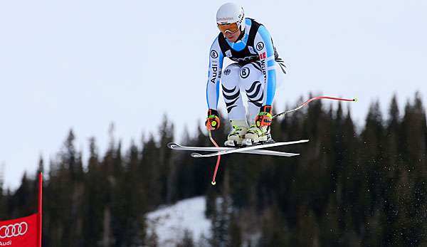 Tobias Stechert brach seine zweite Trainingsfahrt nach einem Sprung ab