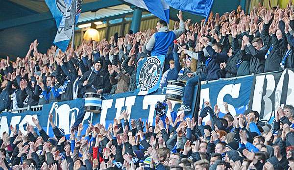 Die Fans von Bielefeld dürfen sich über die Tabellenführung freuen
