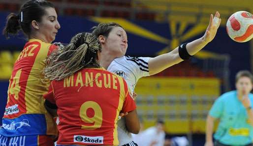 Im EM-Halbfinale gegen Spanien gab es für Anne Möller und Co. kein Durchkommen