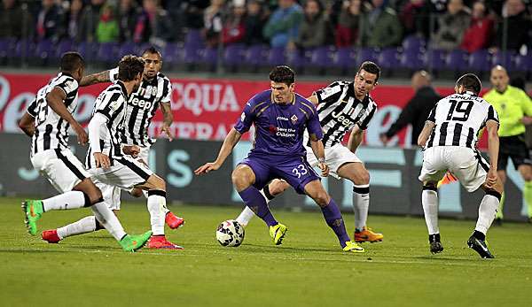 Mario Gomez trifft in der Europa League nach Belieben