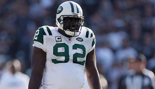 Shaun Ellis von New York Jets zahlt für einen Schneeball 10.000 Dollar Strafe