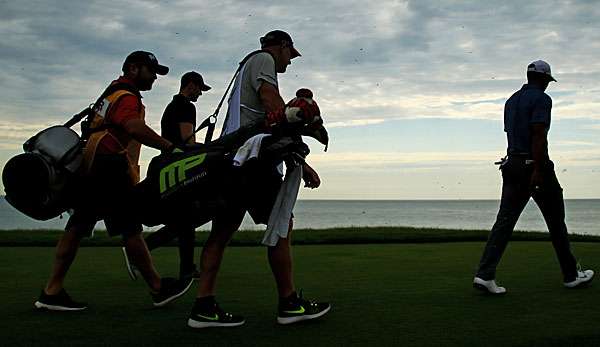 Martin Kaymer und Tiger Woods sind zusammen der Runde