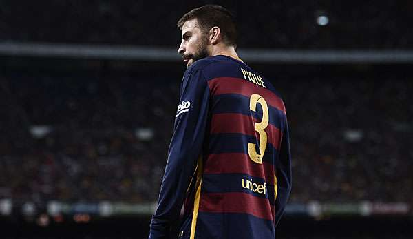 Gerard Pique wurde vor einem Spiel in einer Diskothek gesehen, was die Kritik noch verschärfte