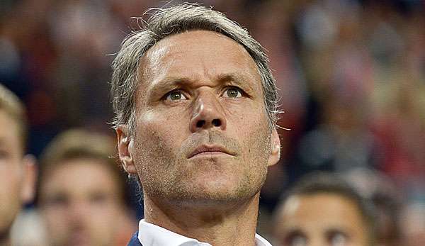 Marco van Basten attackierte auch den ehemaligen Torwart Edwin van der Sar