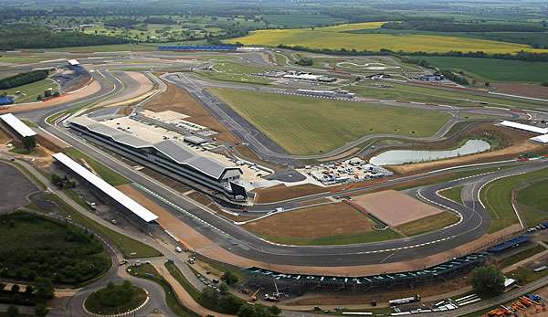 Silverstone droht aus dem Rennkalender für 2016 zu fallen
