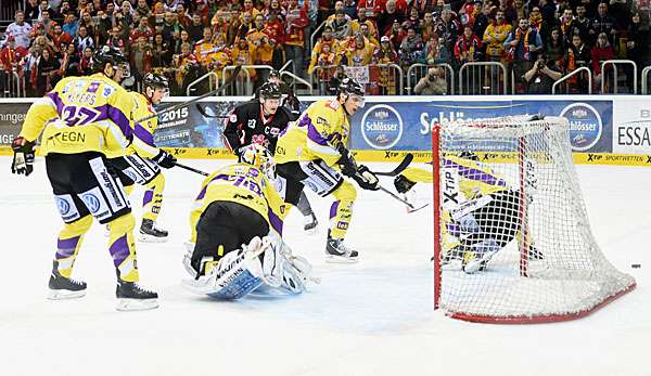 Die Verteidigung der Krefelder Pinguine bekommt mit Scott Valentine Verstärkung