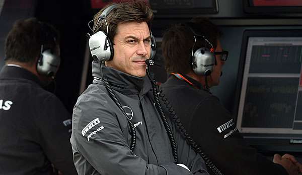 Toto Wolff  hat die Gerüchte um Verhandlungen mit Red Bull dementiert