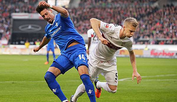 Der VfB Stuttgart mit Baumgartl (r.) holte den zweiten Heimsieg in Folge