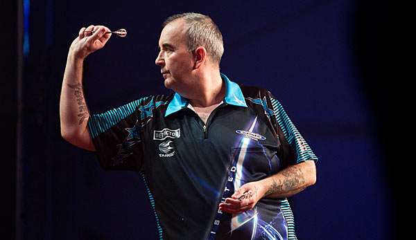 Phil Taylor ist ins Achtelfinale eingezogen