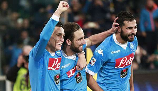 Higuain (M.) traf gegen Inter doppelt