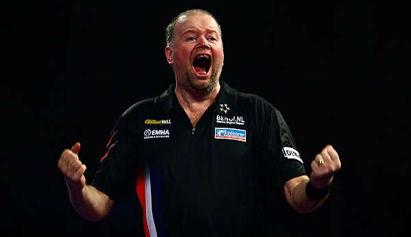 Unbelievable! Raymond van Barneveld hat gegen den Bully Boy ein 0:3 noch gedreht