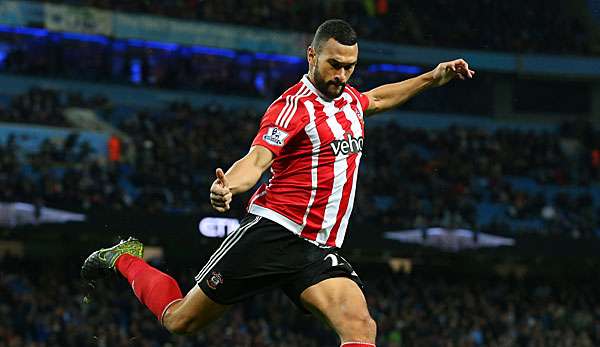Steven Caulker soll in der Abwehr für Entlastung sorgen