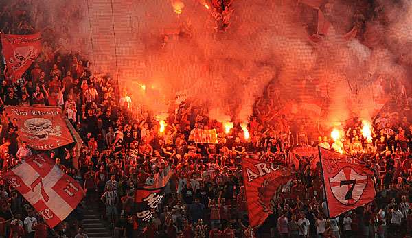 Nach Ausschreitungen wurde schon das Spiel zwischen PAOK Saloniki und Olympiakos abgesagt