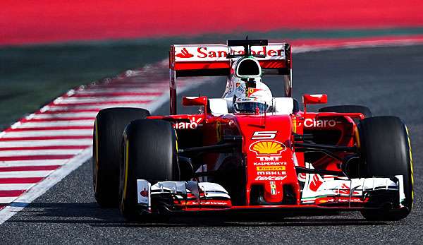 Sebastian Vettel will Mercedes mit seinem Ferrari Paroli bieten 