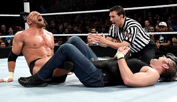Nach seinem Sieg gegen Dean Ambrose trifft HHH bei WrestleMania auf Roman Reigns 
