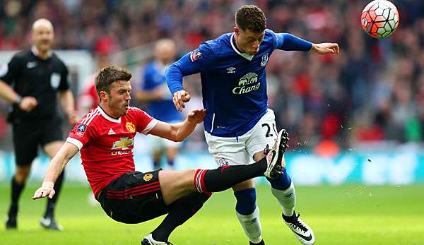 Michael Carrick und Manchester United mussten gegen Everton alles geben
