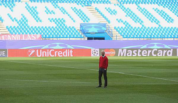 Pep Guardiola am Dienstag auf dem Rasen des Vicente Calderon