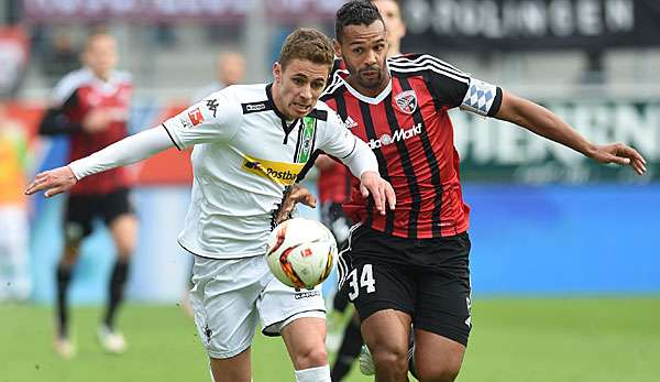 Thorgan Hazard (l.) kommt diese Saison auf 34 Pflichtspieleinsätze für die Borussia