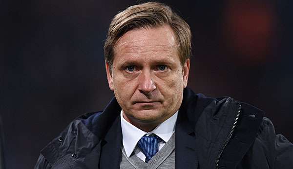 Horst Heldt wird den FC Schalke zum Saisonende verlassen