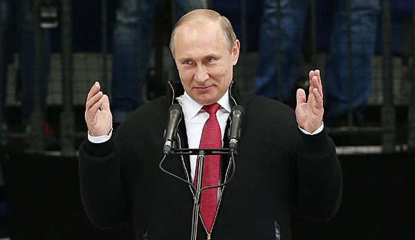 Wladimir Putin bedankte sich beim Eishockey-Mutterland für den Sport