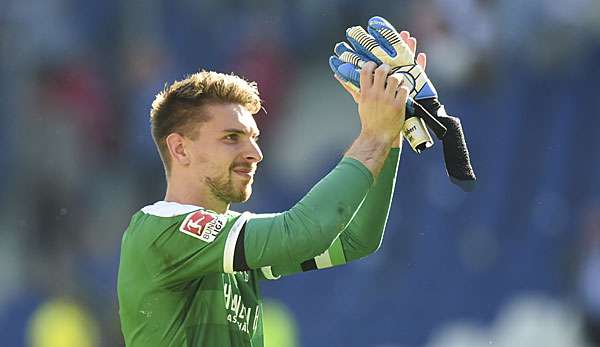 Ron-Robert Zieler machte schon vor Wochen bekannt, dass er nicht in die 2. Liga gehen wird