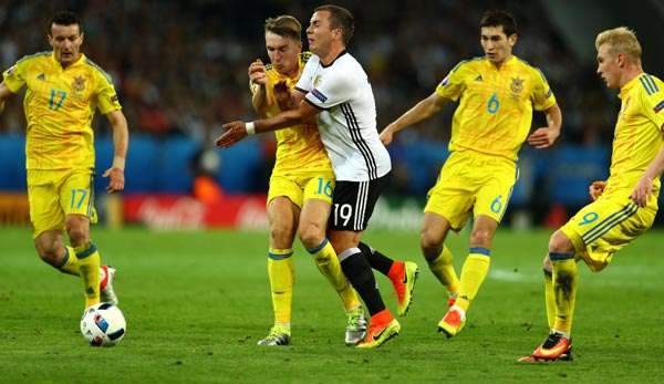 Mario Götze lief sich in der ukrainischen Defensive immer wieder fest