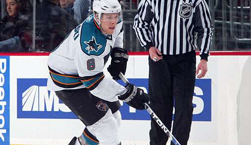 Joe Pavelski erzielte zwei Treffer für die San Jose Sharks, aber der Sieg ging an Minnesota