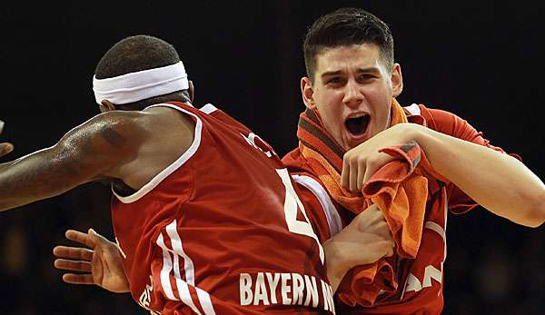 Bogdan Radosavljevic (r.) wechselt zu Alba Berlin
