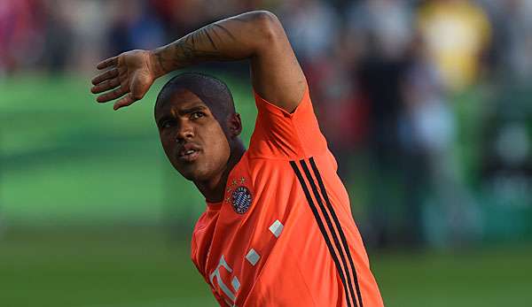 Douglas Costa