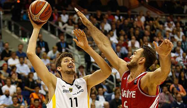 Tibor Pleiß führt das deutsche Team nach der Absage von Dennis Schröder an