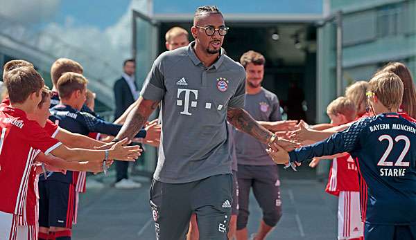 Jerome Boateng betreibt derzeit noch Lauf- und Aufbautraining