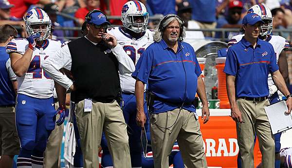 Die Buffalo Bills treffen in Week 2 auf die New York Jets, das Ex-Team von Coach Rex Ryan (2.v.l.)