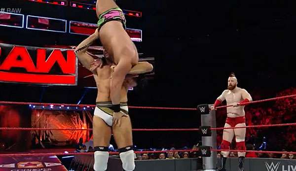 Sheamus und Cesaro müssen gemeinsam als Tag Team ran