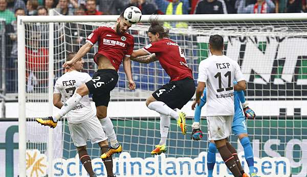 Lange stand es in Hannover torlos, bis Kenan Karaman und Felix Klaus alles klar machten