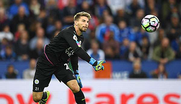 Zieler sitzt beim englischen Meister in der Regel nur auf der Bank