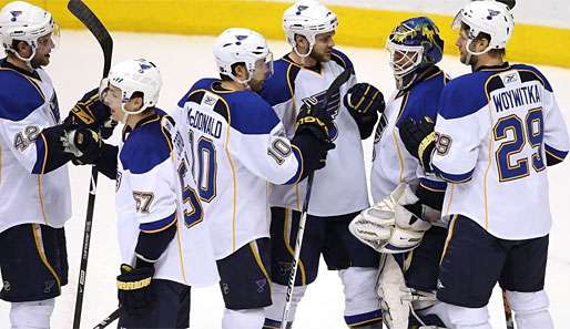 Die St. Louis Blues freuen sich über Rang sechs
