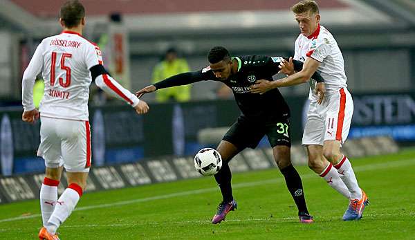 Hannover 96 ging gegen Düsseldorf zweimal in Führung