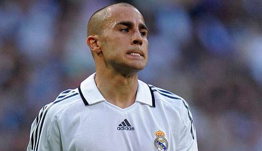 Innenverteidiger Fabio Cannavaro wird das kränkelnde Real zum Saisonende verlassen