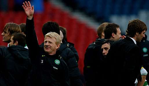 Winkt er da schon zum Abschied? Trainer Gordon Strachan trat bei Celtic Glasgow zurück