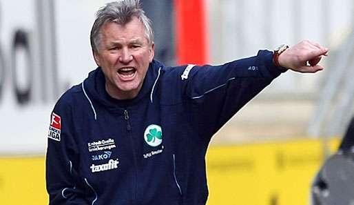 Benno Möhlmann war schon von 1997 bis 2000 Trainer in Fürth