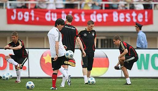 Deutliches Bekenntnis: Die chinesischen Fans sind offenbar große Jogi-Fans