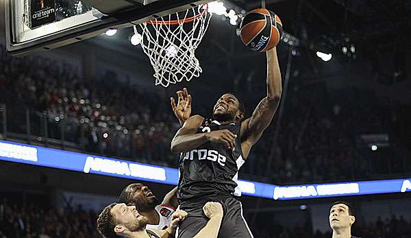 Brose Bamberg wahren die Chancen für die Playoffs