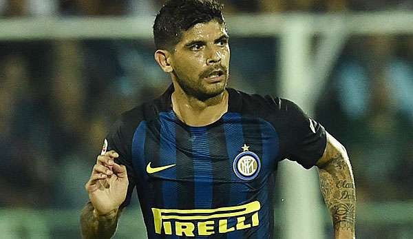 Banega bestätigt zwei Angebote aus China 