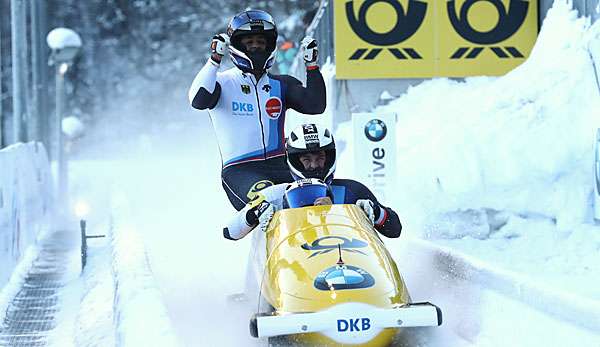 Johannes Lochner siegt auch im Viererbob