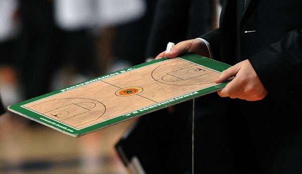 Beim Spiel zwischen Panathinaikos Athen und Aris Saloniki kam es zu Handgreiflichkeiten