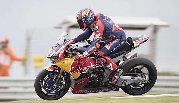 Stefan Bradl fährt in die Top-10