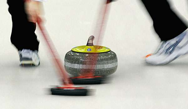 Die deutschen Curling-Damen setzen die Aufholjagd fort