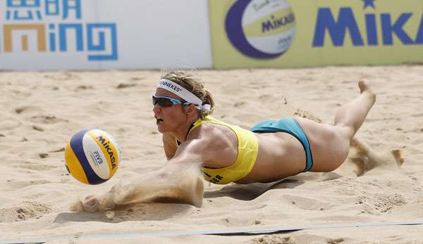 Victoria Bieneck holt sich zusammen mit Isabel Schneider Bronze 