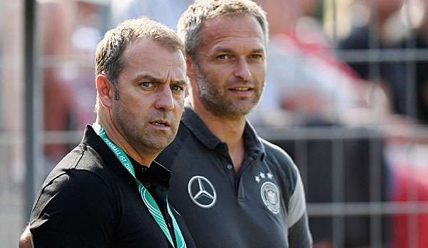 Hansi Flick (li.) wird Sportgeschäftsführer in Hoffenheim